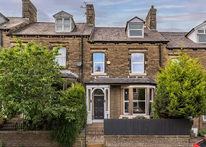 Stunning House By Yorksha *