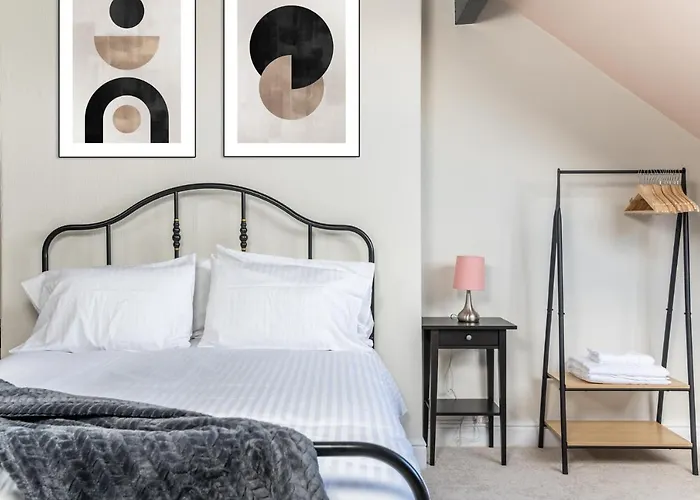 Stunning House By Yorksha בית נופש