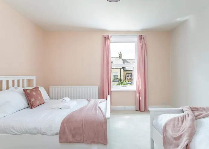 Stunning House By Yorksha בית נופש *