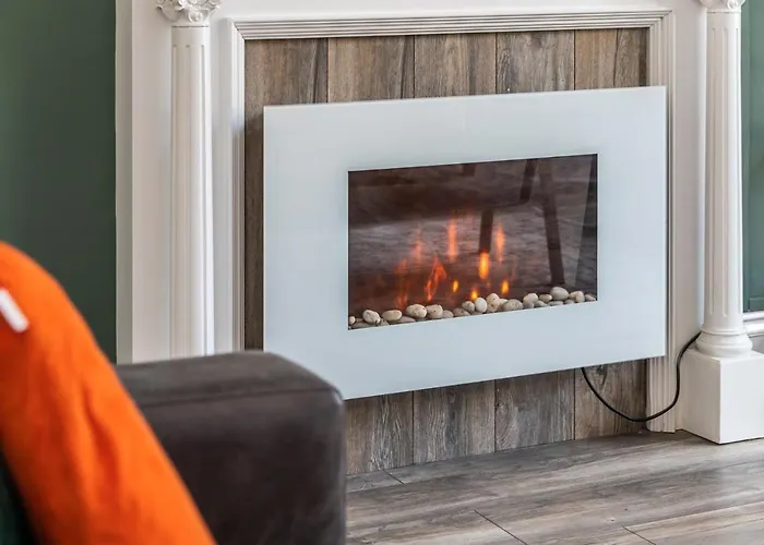 בית נופש Stunning House By Yorksha *